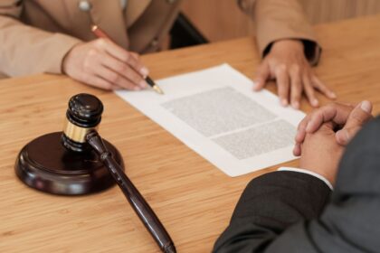 Defesa trabalhista para empresas em ação na Justiça do Trabalho