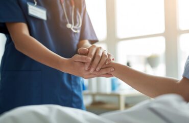técnico de enfermagem tem direito a aposentadoria especial Técnico de enfermagem em atendimento a paciente em conteúdo sobre aposentadoria especial