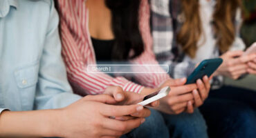 Investigação patrimonial em redes sociais na recuperação de crédito Investigação patrimonial em redes sociais durante execução judicial com análise de publicações digitais do devedor